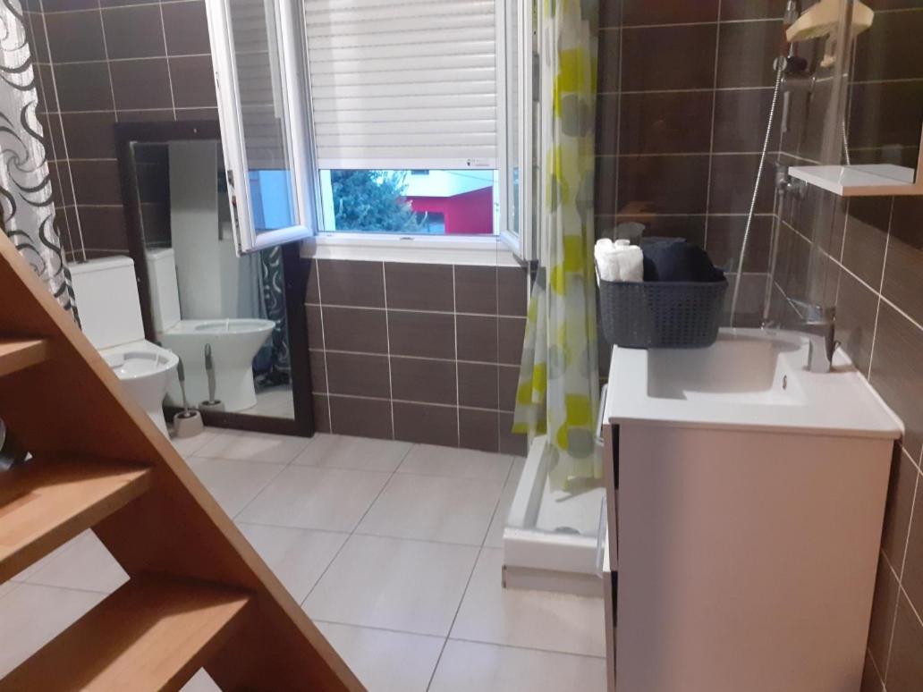 Appartement Calme Avec Terrasse Marseille Eksteriør bilde